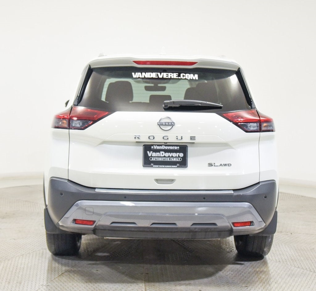 2023 Nissan Rogue SL
