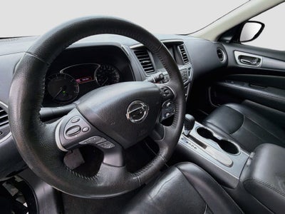 2018 Nissan Pathfinder SL