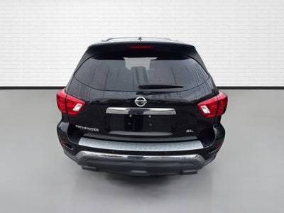 2018 Nissan Pathfinder SL