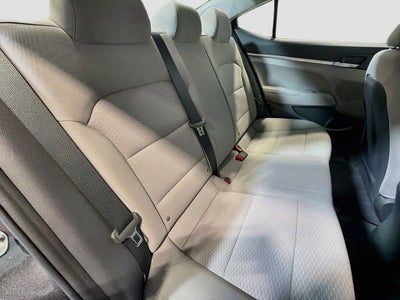 2020 Hyundai Elantra SE