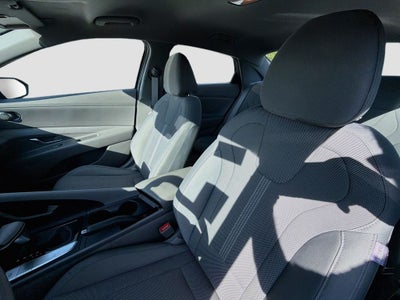 2021 Hyundai Elantra SE