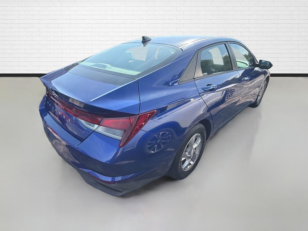 2021 Hyundai Elantra SE