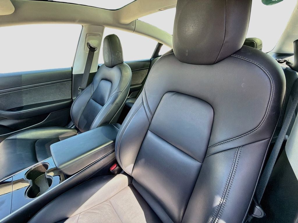 2020 Tesla Model 3 Base