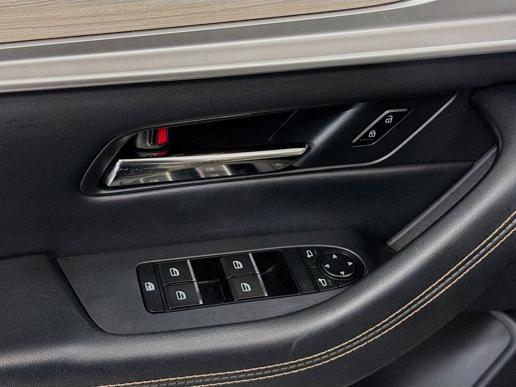 2025 Mazda Mazda CX-70 PHEV Premium