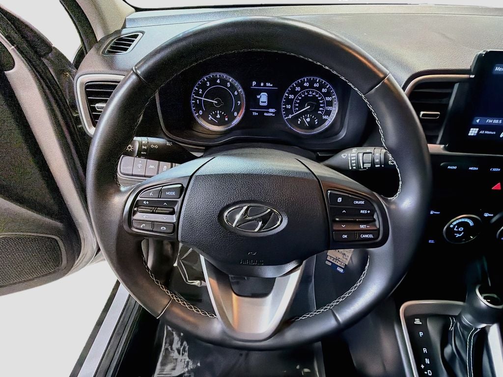 2022 Hyundai Venue SEL