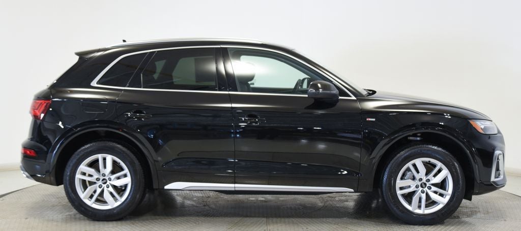 2023 Audi Q5 45 S line Premium quattro