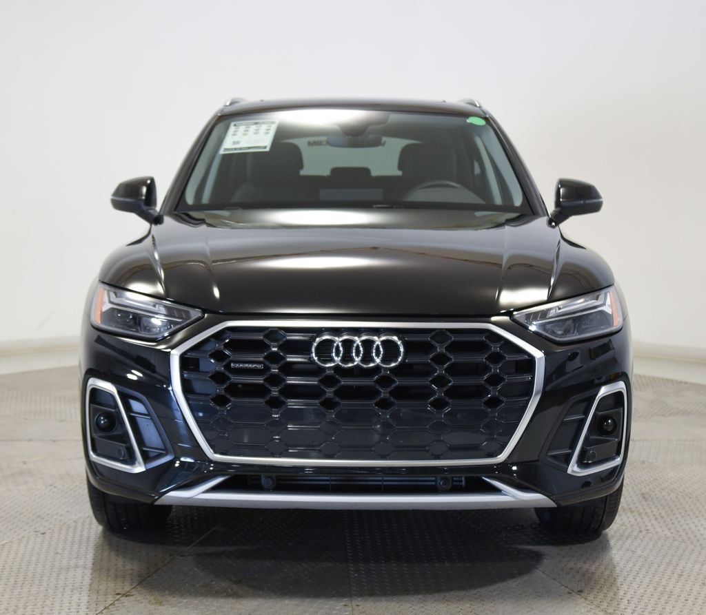 2023 Audi Q5 45 S line Premium quattro