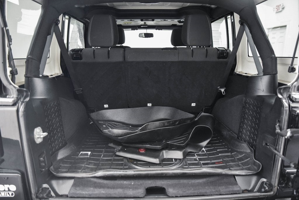 2018 Jeep Wrangler JK Unlimited Sahara