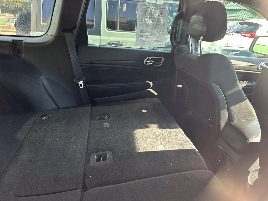 2017 Jeep Grand Cherokee Laredo
