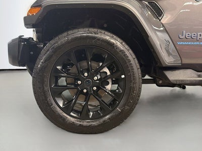 2025 Jeep Wrangler Sahara 4xe