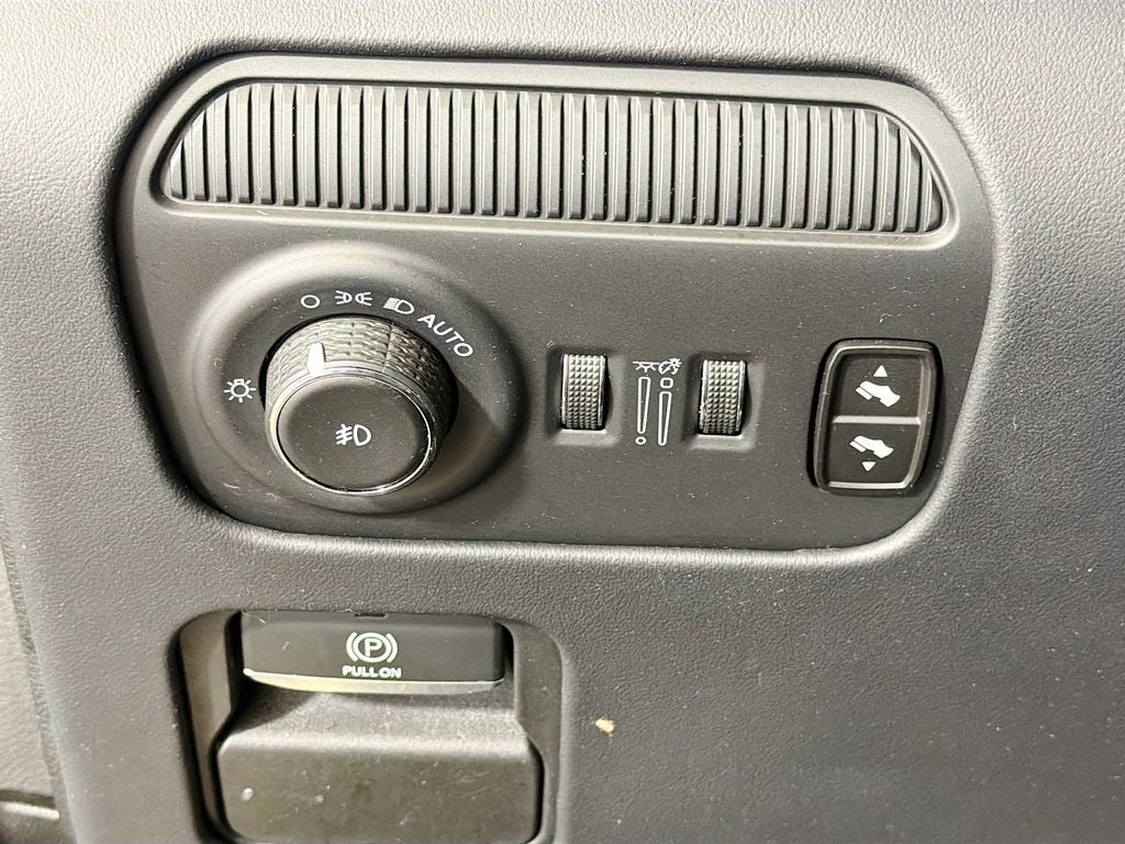 2024 Jeep Grand Wagoneer L Series II