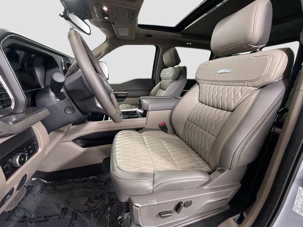 2025 Ford F-450SD Platinum DRW