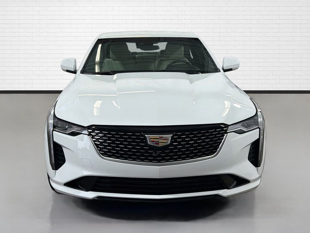2022 Cadillac CT4 Luxury