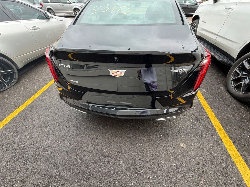 2022 Cadillac CT4 Premium Luxury