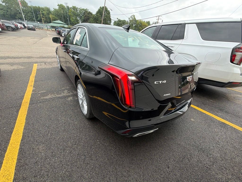 2022 Cadillac CT4 Premium Luxury