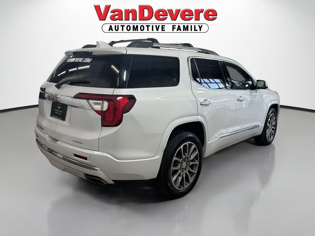 2021 GMC Acadia Denali