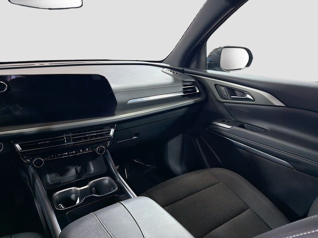 2025 Chevrolet Traverse LT 2LT