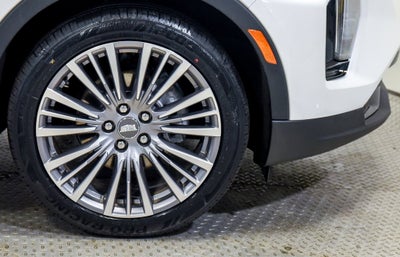 2024 Cadillac XT4 Premium Luxury