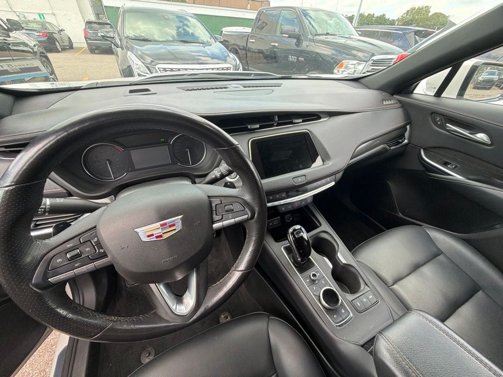 2023 Cadillac XT4 Sport