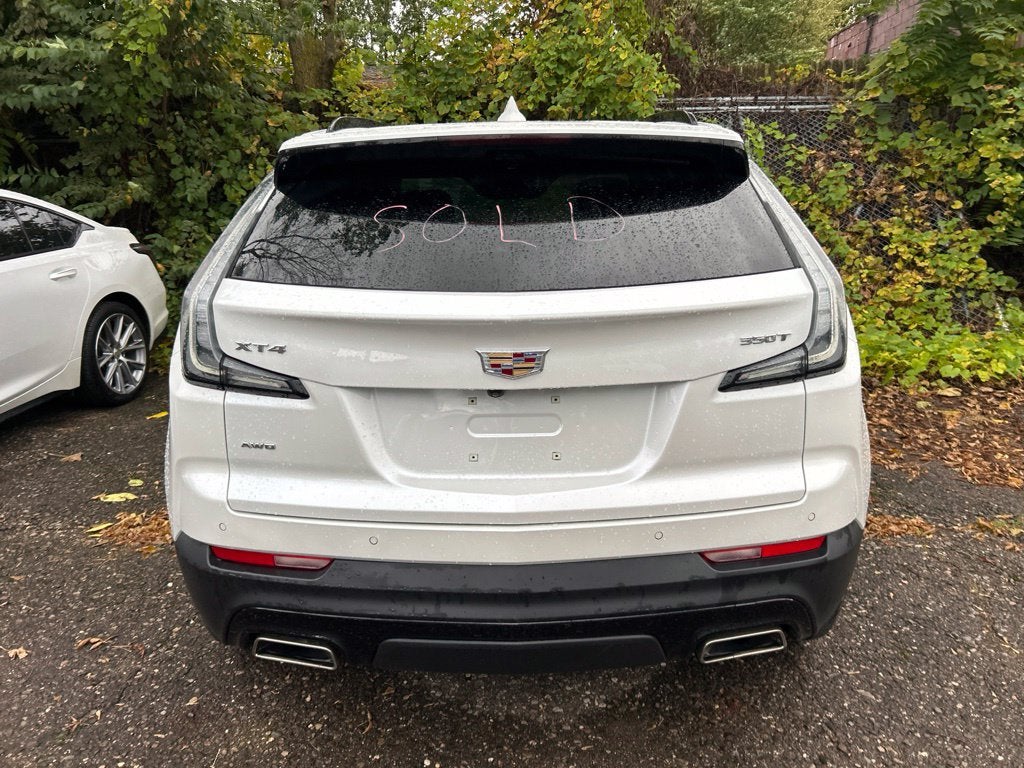 2023 Cadillac XT4 Sport