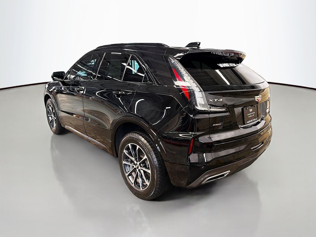 2024 Cadillac XT4 Sport