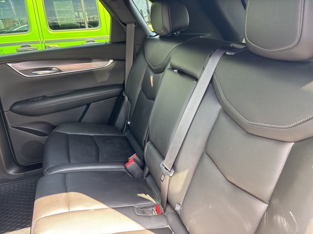 2022 Cadillac XT5 Luxury