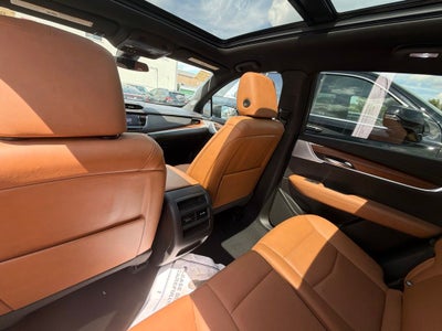 2022 Cadillac XT5 Premium Luxury