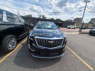 2022 Cadillac XT5 Premium Luxury