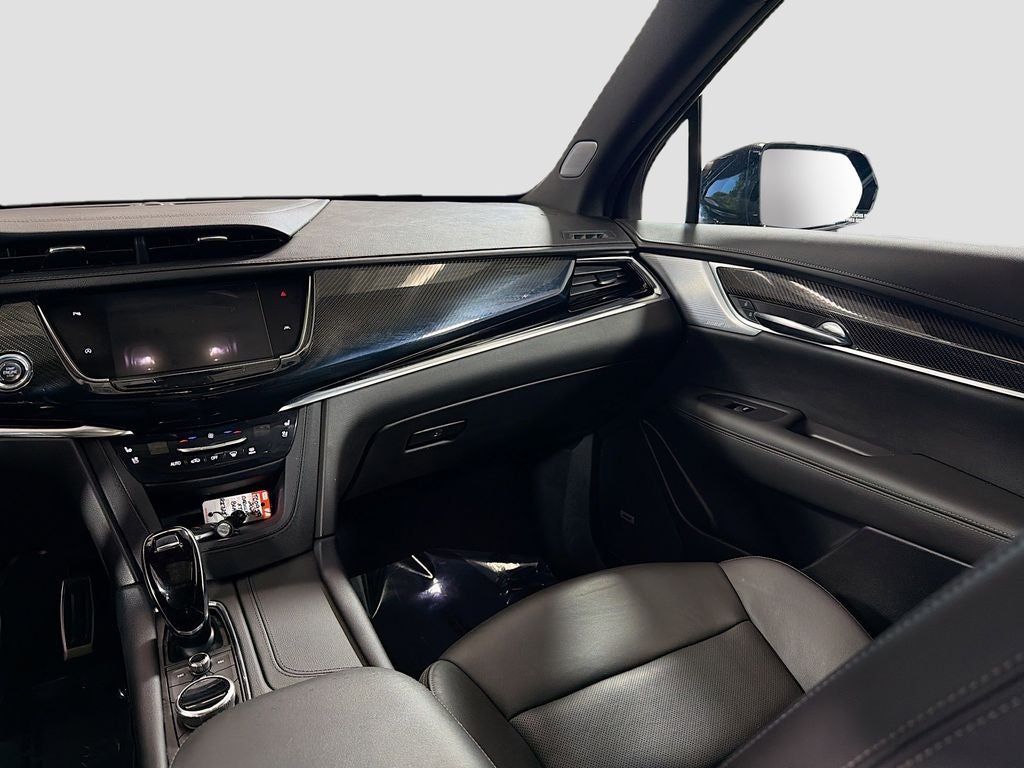 2024 Cadillac XT6 Sport