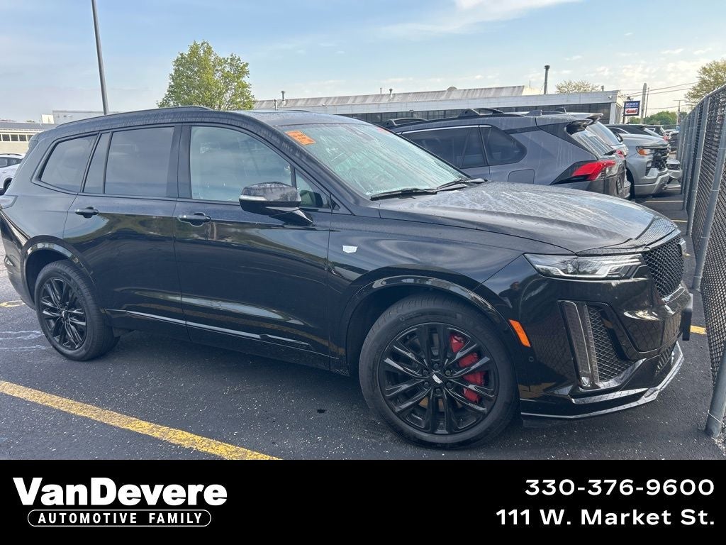2024 Cadillac XT6 Sport