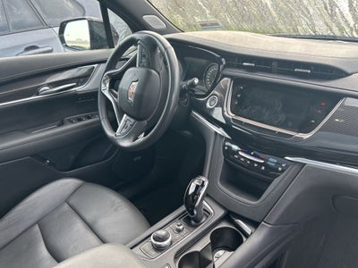 2024 Cadillac XT6 Sport