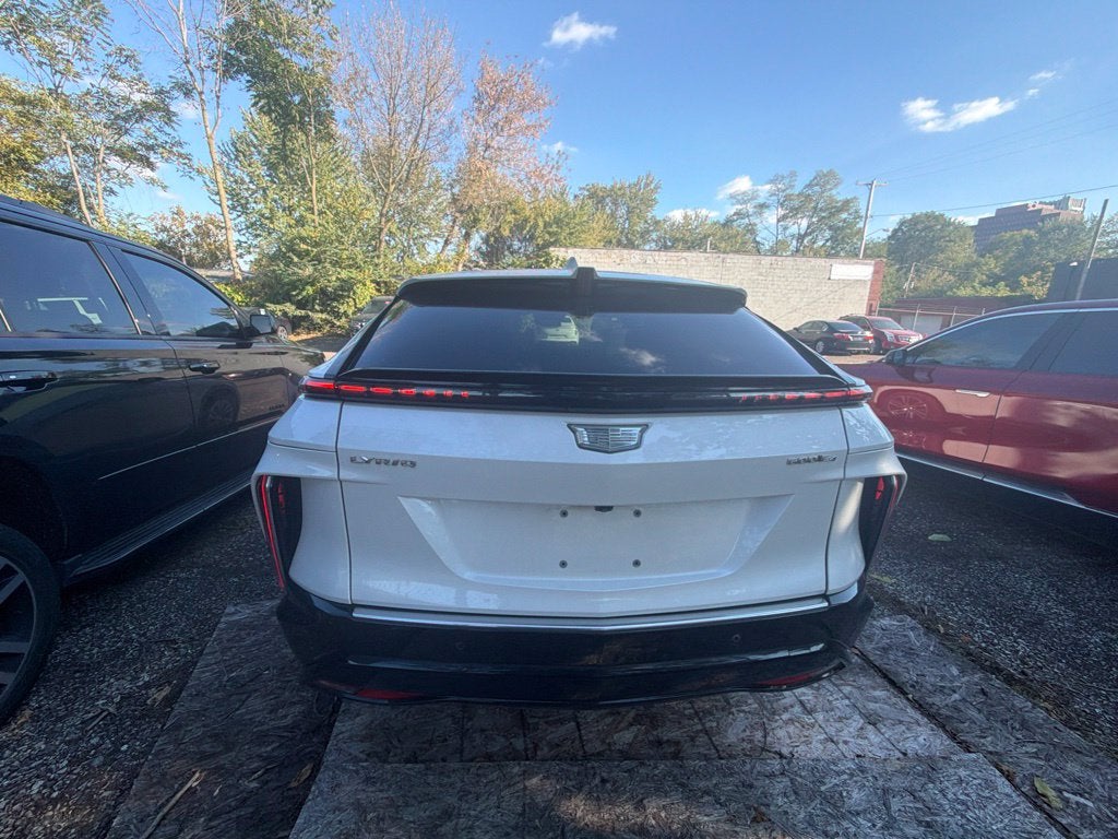 2024 Cadillac LYRIQ Luxury