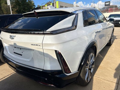 2025 Cadillac LYRIQ Luxury 3
