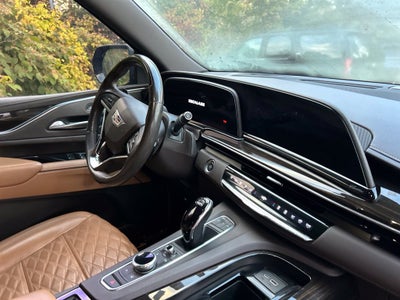2023 Cadillac Escalade Premium Luxury