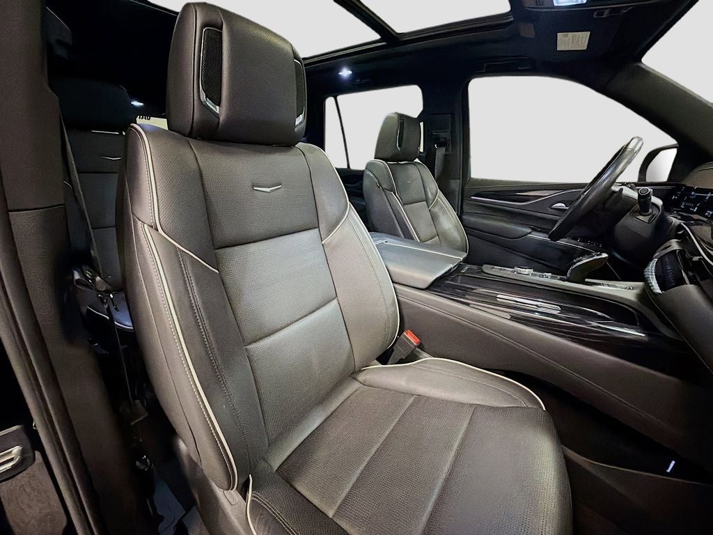 2023 Cadillac Escalade Sport