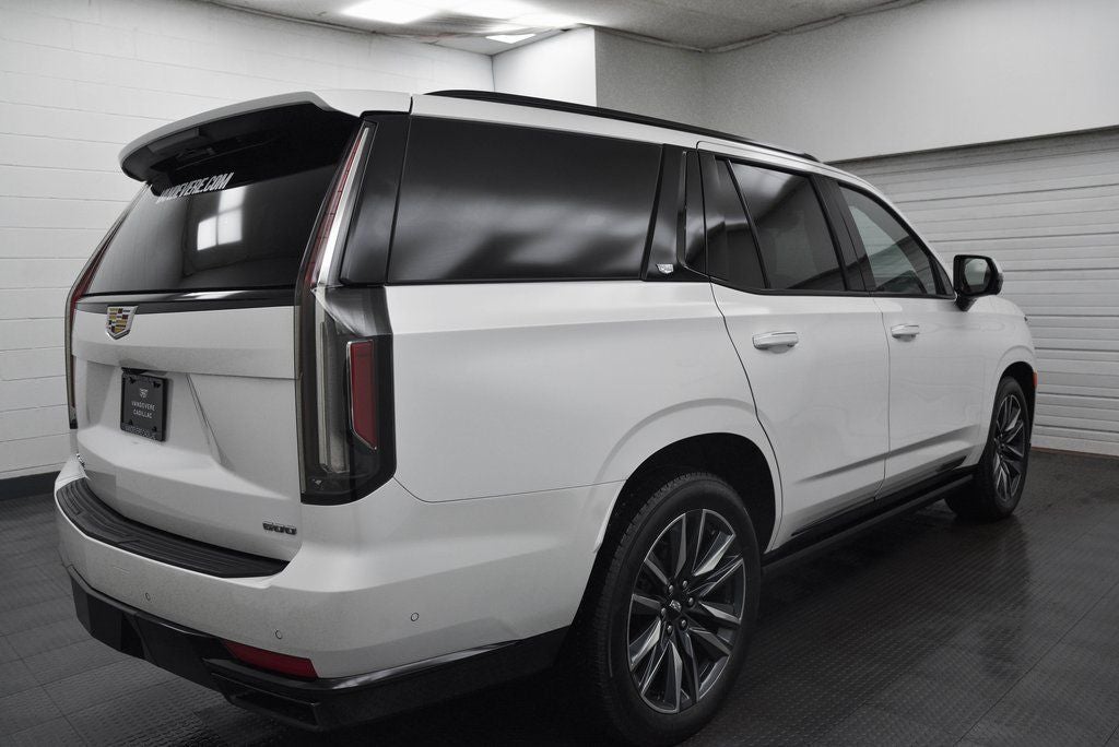 2021 Cadillac Escalade Sport