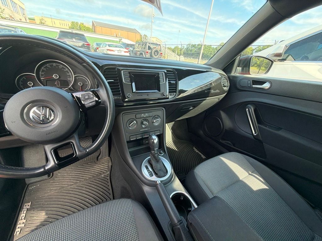 2018 Volkswagen Beetle 2.0T S