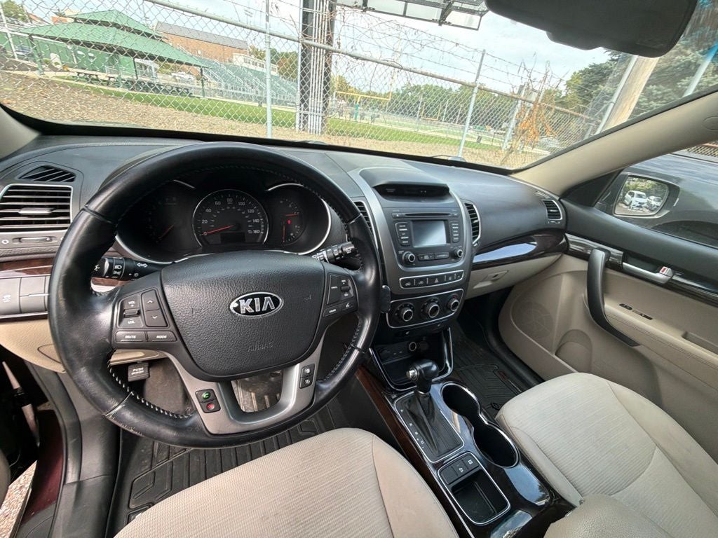 2015 Kia Sorento LX
