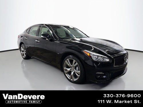 2016 INFINITI Q70 3.7X
