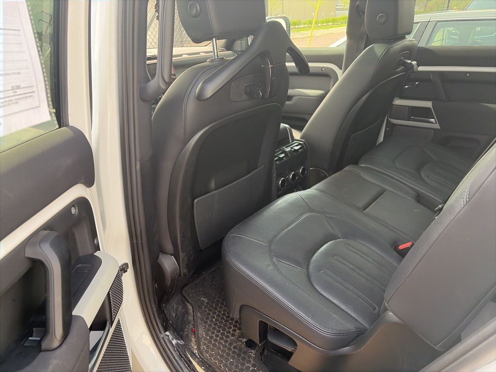 2022 Land Rover Defender 110 S