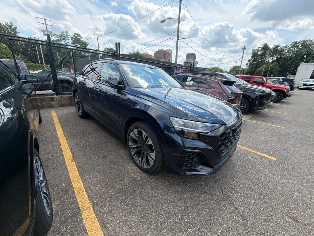 2025 Audi Q8 55 Premium Plus quattro