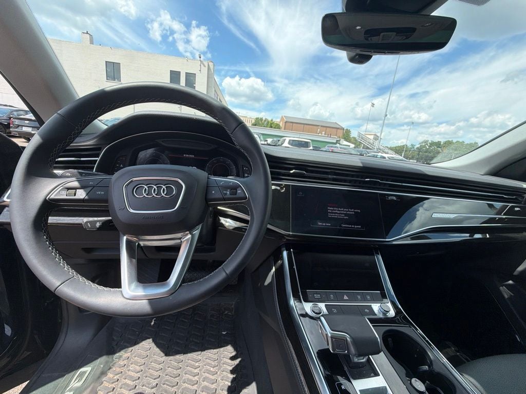 2025 Audi Q8 55 Premium Plus quattro