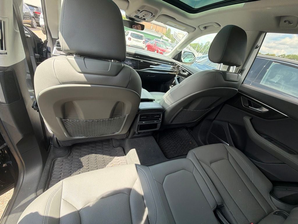 2025 Audi Q8 55 Premium Plus quattro