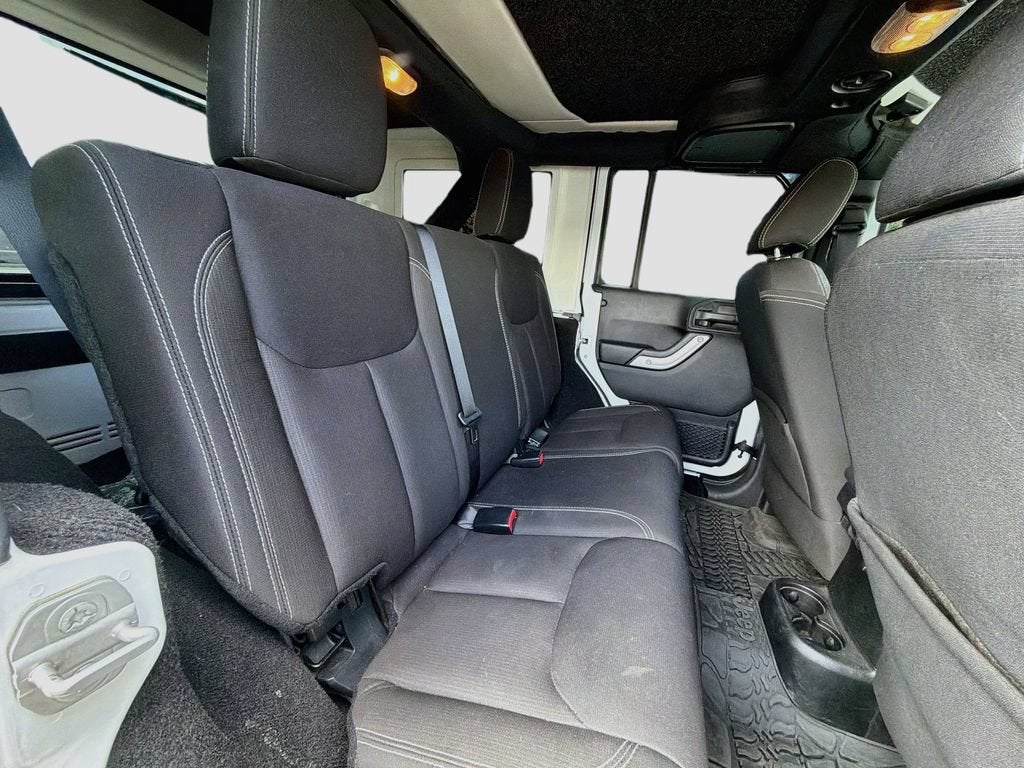 2015 Jeep Wrangler Unlimited Sahara