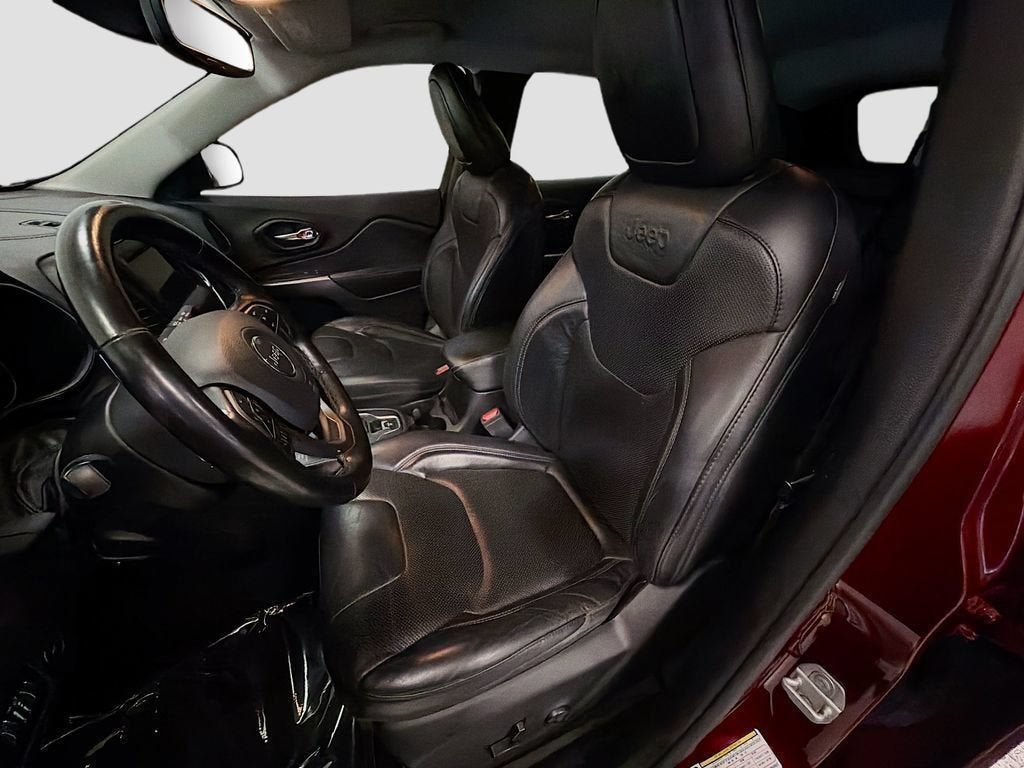 2020 Jeep Cherokee Lux