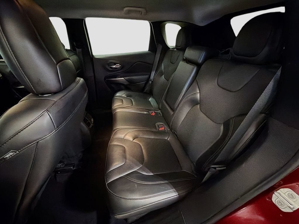 2020 Jeep Cherokee Lux
