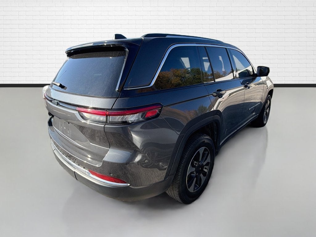 2023 Jeep Grand Cherokee 4xe BASE