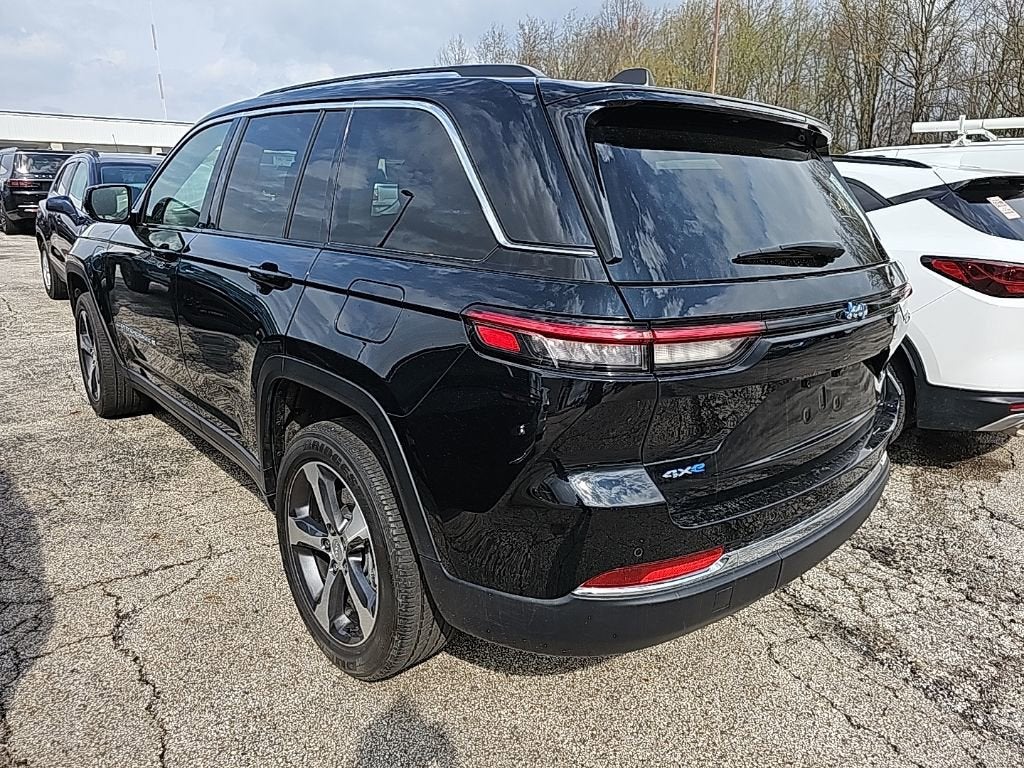 2023 Jeep Grand Cherokee 4xe BASE