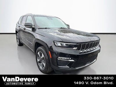 2022 Jeep Grand Cherokee 4xe BASE
