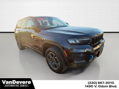 2023 Jeep Grand Cherokee 4xe Trailhawk